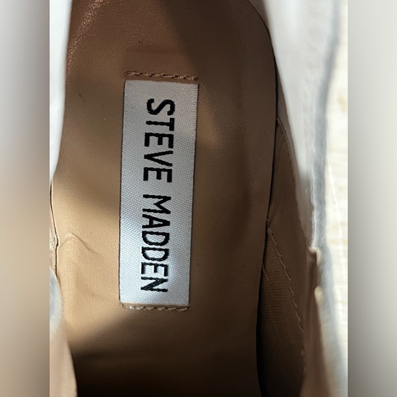 Steve Madden Boots Cedar Pointed Ankle Booties Heels Gray Leather 6.5 M New - Picture 9 of 11